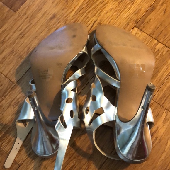 BCBG Open Toe Stilettos silver - Picture 3 of 5